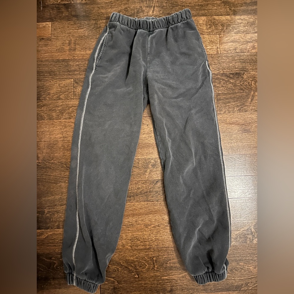 Brandy Mellvile Rosa sweatpants size S/M